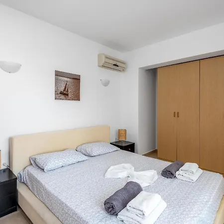Ferienhaus Mit Privatpool Fuer 6 Personen Ca 93 Qm In Lindos, Dodekanes Rhodos Feriehus