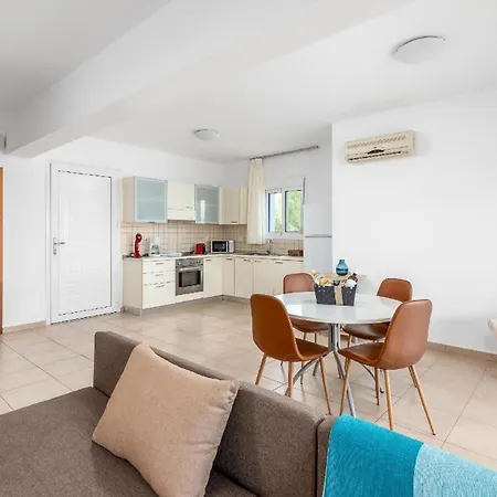 Casa vacanze Ferienhaus Mit Privatpool Fuer 6 Personen Ca 93 Qm In Lindos, Dodekanes Rhodos *